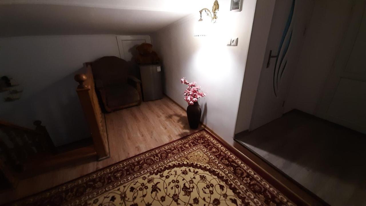 Victoria Guesthouse Kutaiszi Kültér fotó