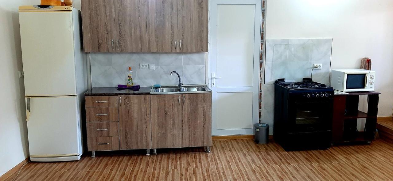 Victoria Guesthouse Kutaiszi Kültér fotó
